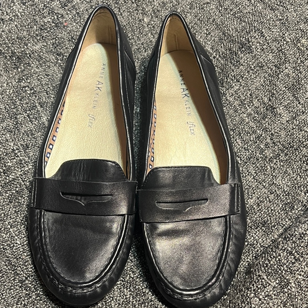 Anne Klein Women's Black Leather Loafers